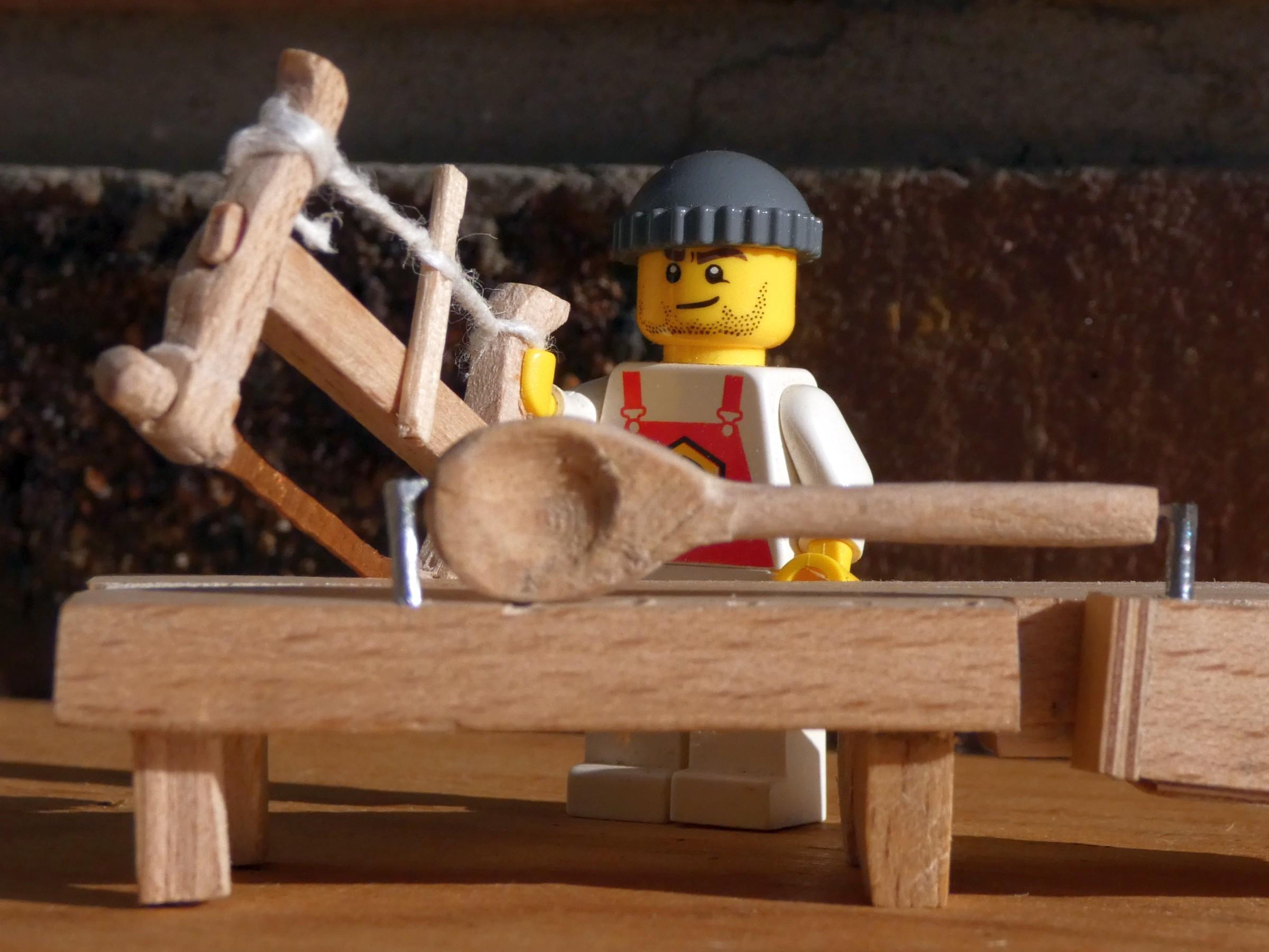 Expert Tips on Balancing Independence and Supervision for Dogs